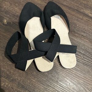 NWOT Black Women's Flats